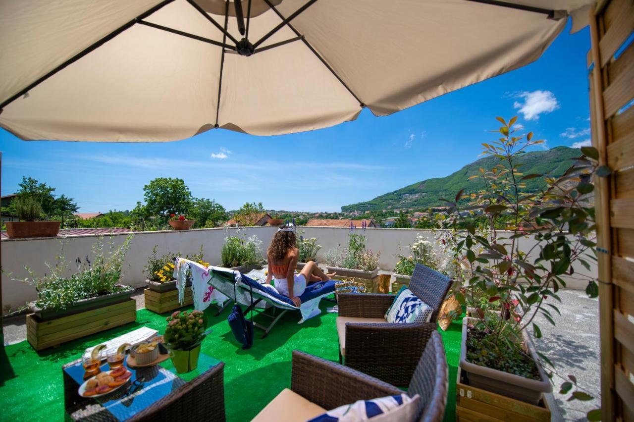 Appartamenti Aria Di Verde อาเจโรลา ภายนอก รูปภาพ
